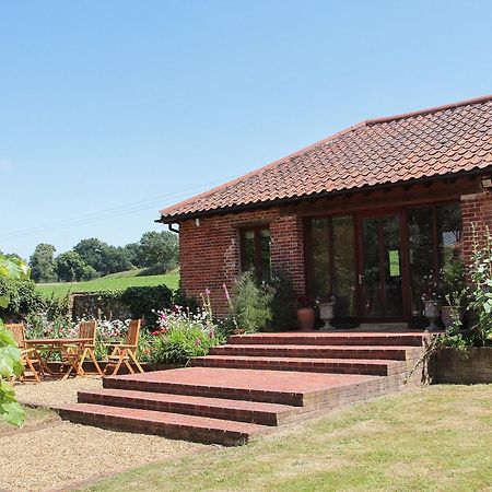 Elm Tree Barn Villa Felmingham Exterior photo
