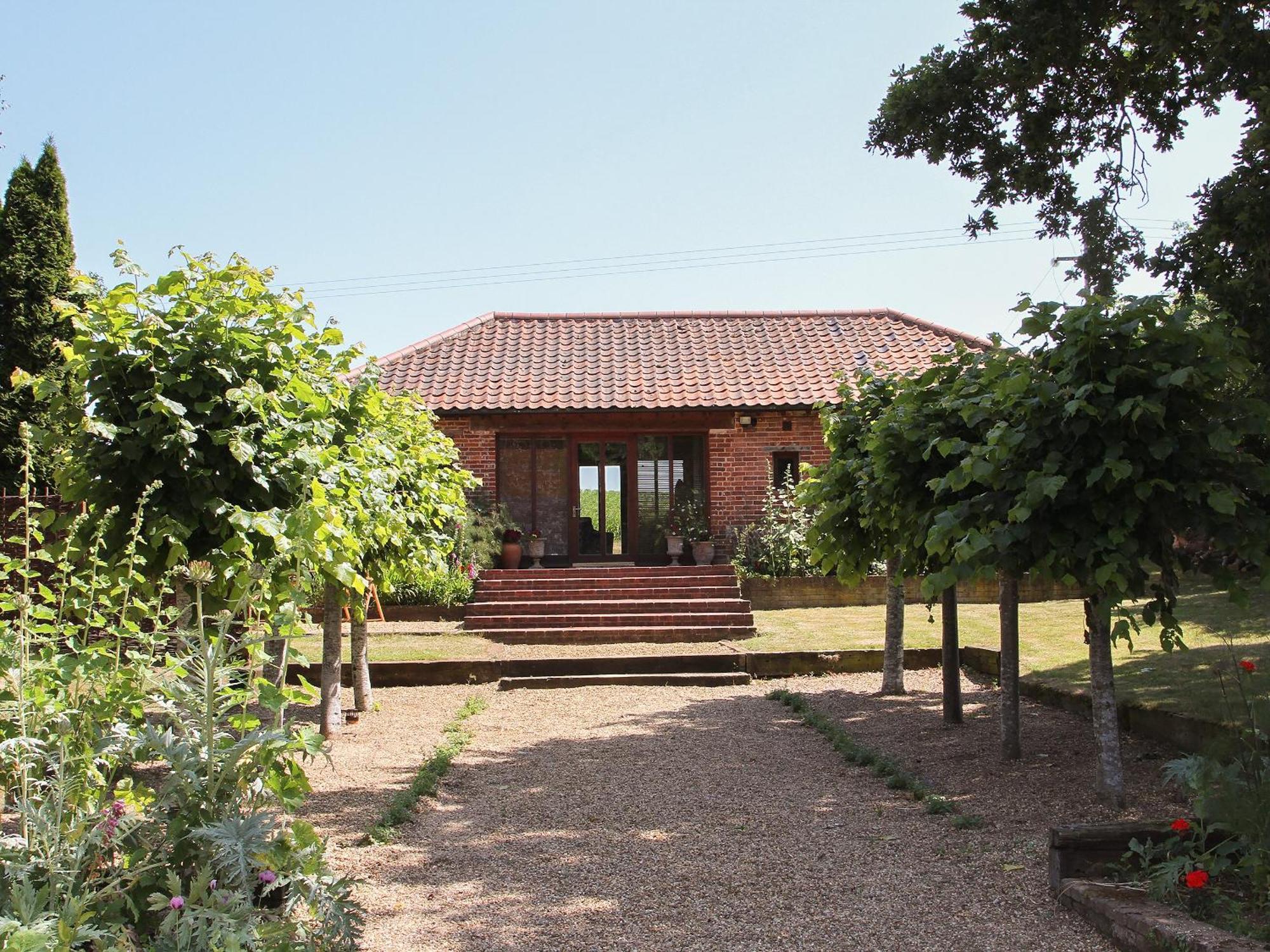 Elm Tree Barn Villa Felmingham Exterior photo
